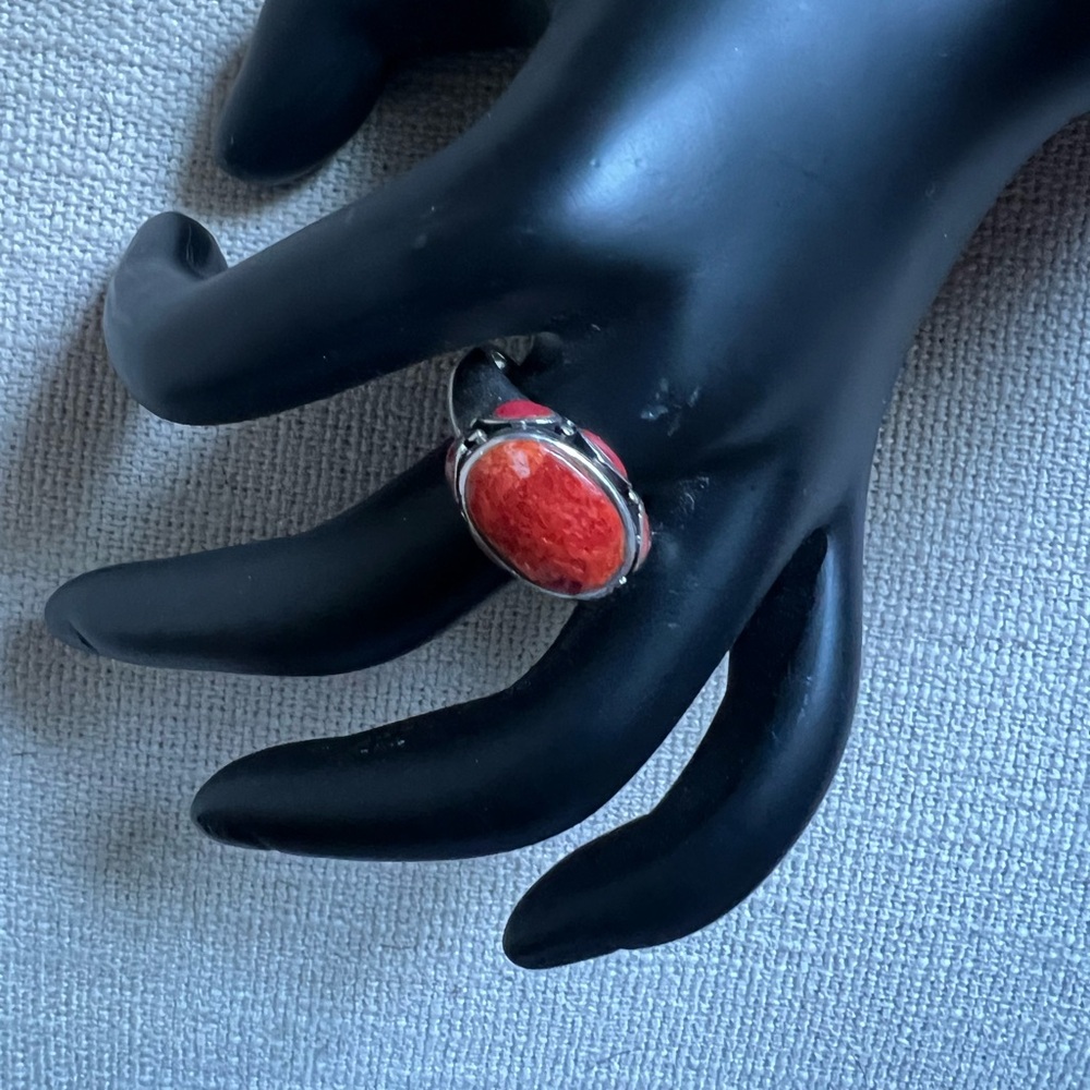 Nice brown stoned ring